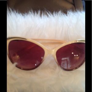 Host pick! Vintage Free people cateye sunnies!💕